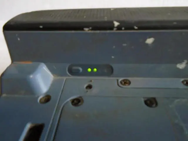 Alt view image 3 of 3 - Trimble YUMA 2 Rugged Tablet Atom N2600 1.60GHz 4GB/128GB w/ Battery, AC Adapter