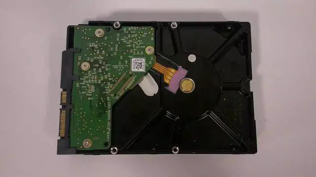 Refurbished: Western Digital WD40PURZ-85TTDY0 4TB SATA 6Gb/s