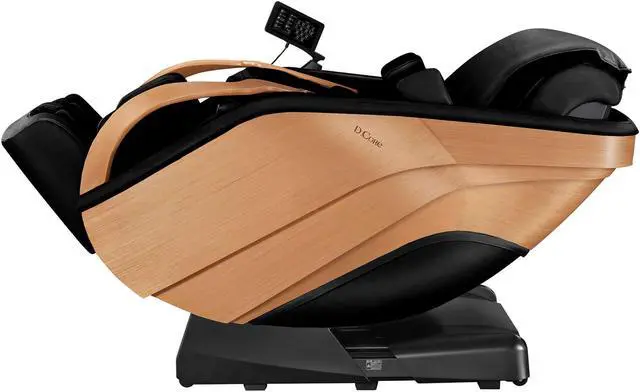 Alt view image 4 of 7 - DCore 2 - Made in Japan Ultra Premium Massage Chair w/ Oak Side Panels
