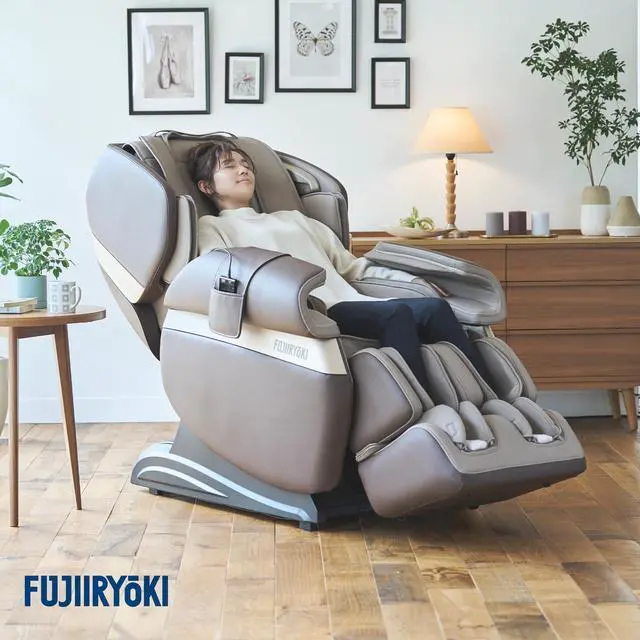Alt view image 3 of 7 - Fujiiryoki Calm Plus Flex Frame SL Track Massage Chair w/ Touchscreen Remote (Charcoal)