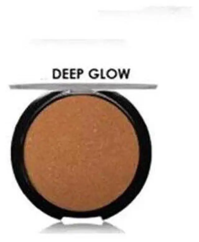 Main image of Bronzer Amuse Cosmetics Professional Series Beauty Bronzer with Applicator Brush