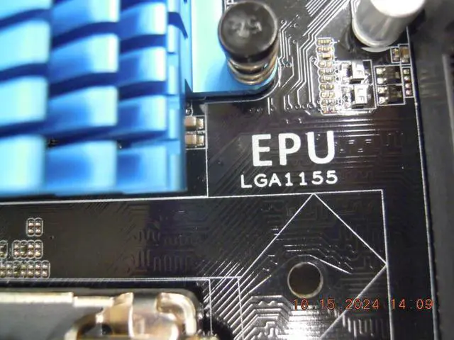 Alt view image 6 of 7 - Asus P8Z68-V PRO / GEN3 Z68 ATX Motherboard & I/O Shield | LGA1155 Supports I7 3770K