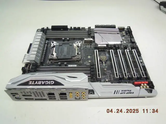 Alt view image 6 of 12 - GIGABYTE X299 DESIGNARE EX LGA 2066 Intel X299 SATA 6Gb/s USB 3.1 ATX Intel Motherboard