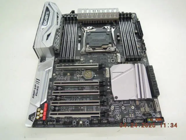 Alt view image 8 of 12 - GIGABYTE X299 DESIGNARE EX LGA 2066 Intel X299 SATA 6Gb/s USB 3.1 ATX Intel Motherboard