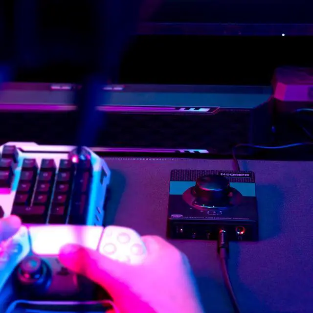 Alt view image 3 of 7 - Neohipo H1 DAC Amp for Pc,Mini USB Gaming DAC Headphone Amplifier, Mini Hi-Fi Digital-to-Analog Amp