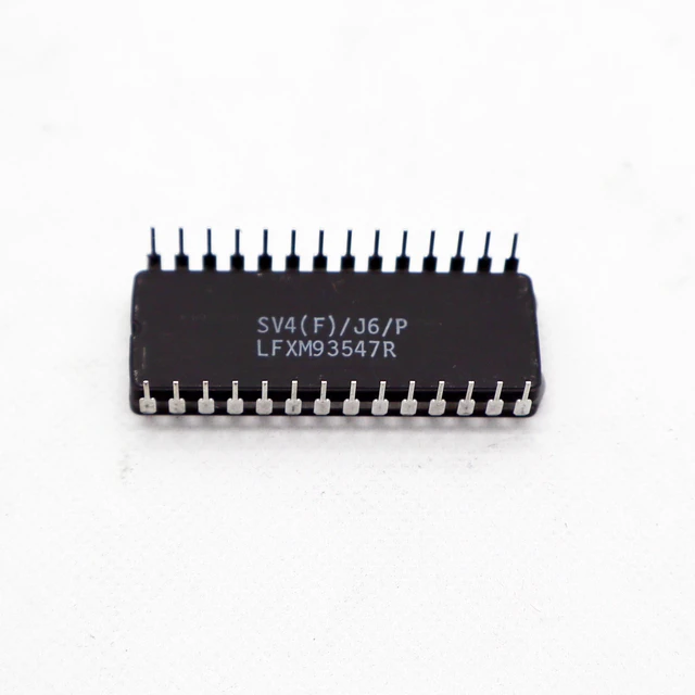 Alt view image 2 of 2 - National Semiconductor NMC27C512AQ-250 CDIP-28 Ceramic EPROM Chip 512K 64Kx8K