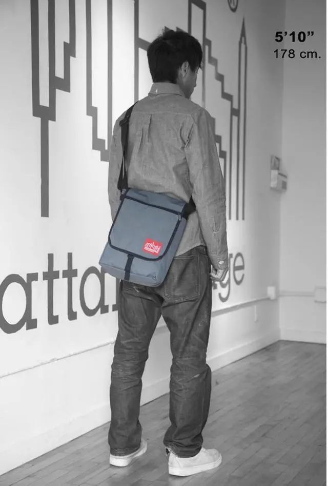 Alt view image 3 of 3 - MANHATTAN PORTAGE MANHATTAN LAPTOP BAG, 13" LAPTOP BAG WITH ADJUSTABLE STRAPS, WATER RESISTANT FABRIC LAPTOP BAG, LAPTOP MESSENGER BAG FOR MEN & WOMEN, OLIVE.