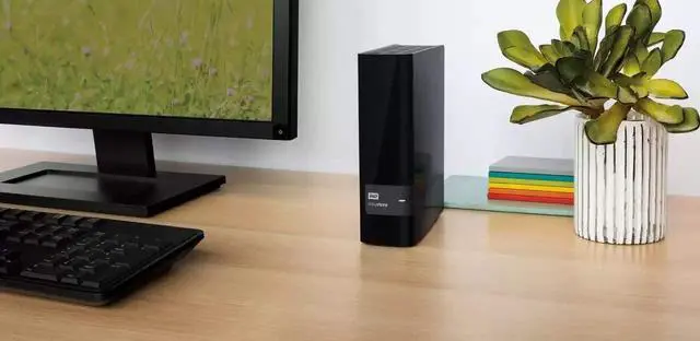 Alt view image 3 of 3 - WD Easystore 14TB External USB 3.0 Hard Drive - Black WDBAMA0140HBK-NESN