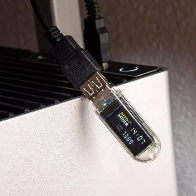 Alt view image 5 of 5 - NerdMiner Bitcoins Miner V2 Dongle USB 75KH 1W T-Display S3 Bitcoin Solo Lottery Miner Win 3.125 BTC with Low Power Consumption(1PCS)
