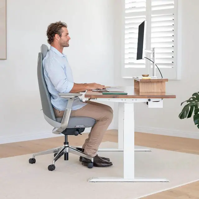Alt view image 5 of 7 - Desky Pinnacle Executive Office Chair - Black / Polished Aluminium