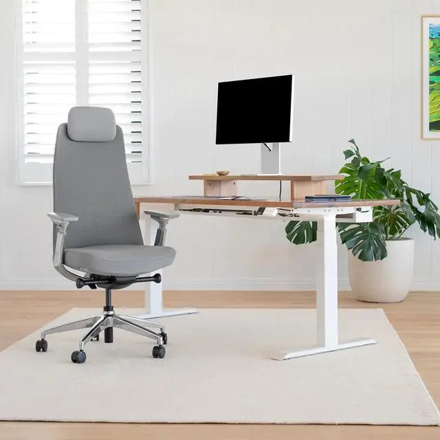 Alt view image 3 of 7 - Desky Pinnacle Executive Office Chair - Black / Polished Aluminium