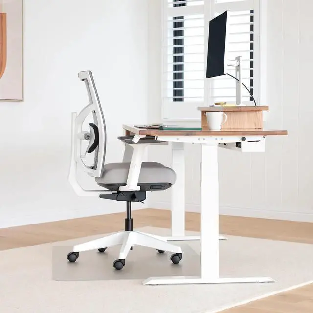 Alt view image 3 of 6 - Desky Clear Chair Mat