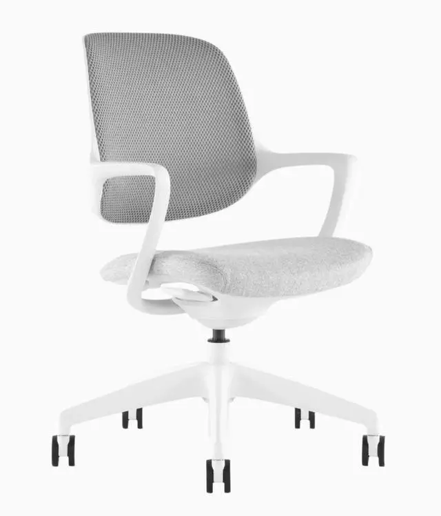 Main image of Desky Evoque Low Back Office Chair - White / No