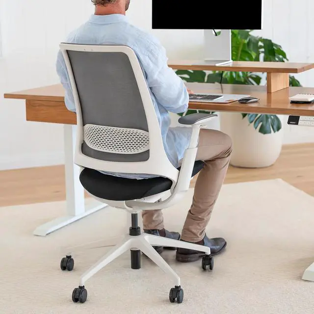 Alt view image 4 of 7 - Desky Pulse Supportive Desk Chair - White / Headrest