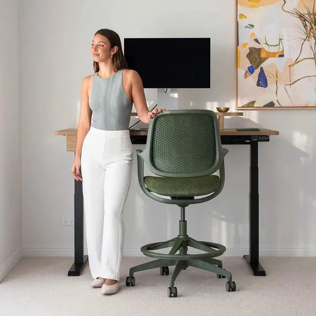 Alt view image 5 of 7 - Desky Evoque Low Back Office Chair - White / Drafting Kit