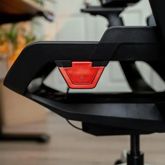 Alt view image 6 of 7 - Desky Vanguard Gaming Chair