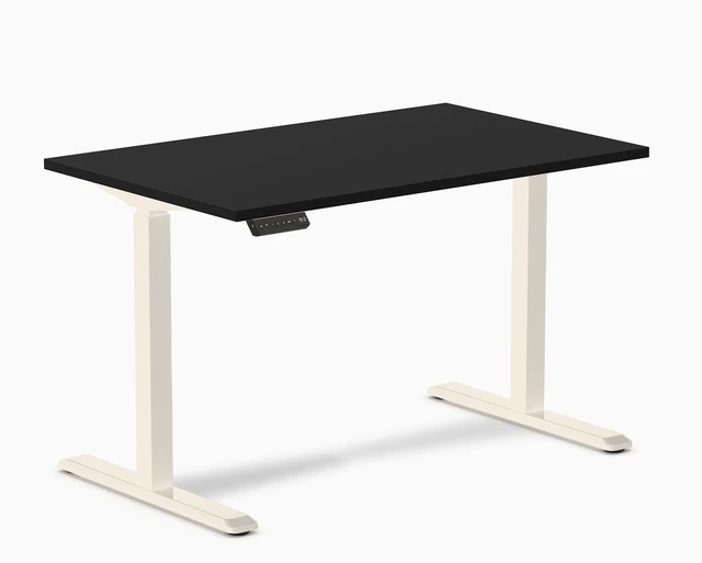 Main image of Desky Single Sit Stand Gaming Desk - Black / 47.2 x 29.5 in / Wheat