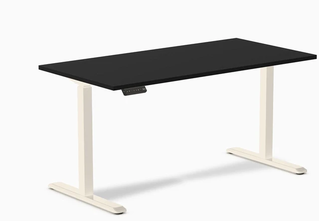 Main image of Desky Single Sit Stand Gaming Desk - Black / 59.1 x 29.5 in / Wheat