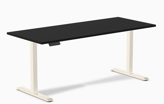 Main image of Desky Single Sit Stand Gaming Desk - Black / 70.9 x 29.5 in / Wheat