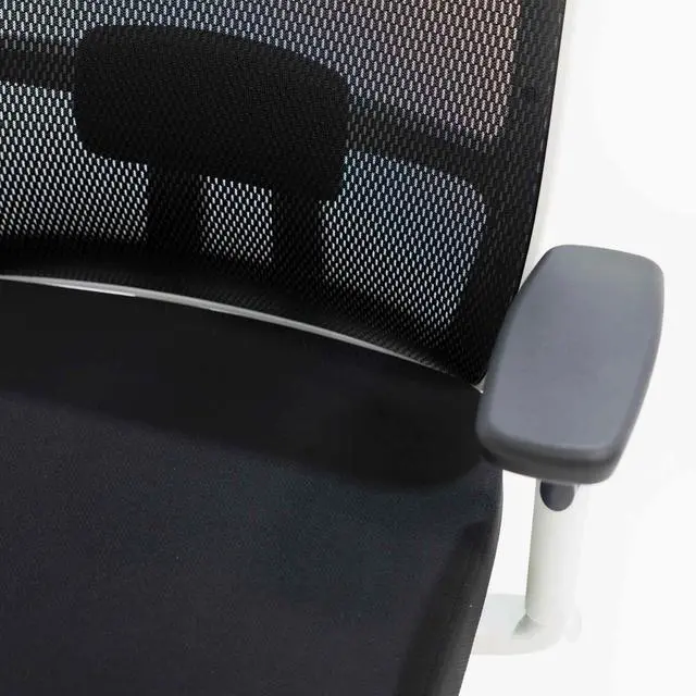 Alt view image 10 of 14 - Desky Luminous Mesh Chair