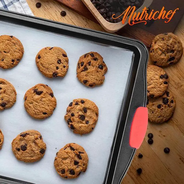 Alt view image 6 of 6 - NutriChef Large Nonstick Cookie Sheet  Gray Coating, Red Silicone Handles - BKNCSBS3SLARGCS