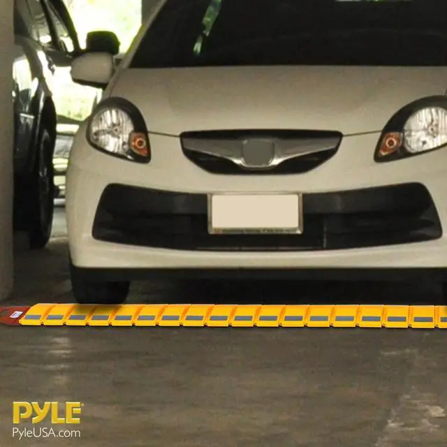 Alt view image 4 of 7 - Pyle Portable Speed Bump Traffic Guard for Car, Truck & Bus, 9.8 ft. Length - PSPD16