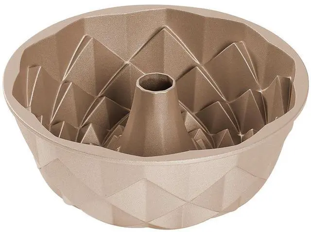 Main image of NutriChef Extra-Thick Nonstick Cast Aluminum Bundt Cake Pan - NCBUTP26 - 9.5"x3.74"