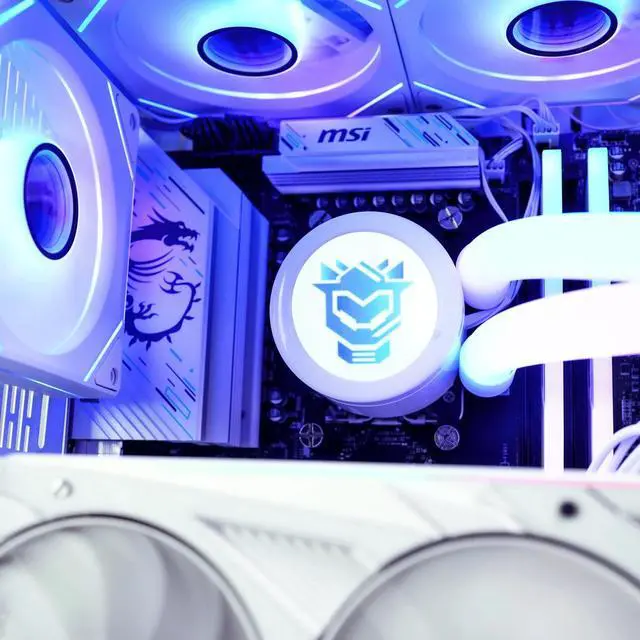 Alt view image 4 of 5 - Hyper Cyber Ultra XW | AMD Ryzen 9 9950X3D | AMD Radeon RX 9070 16 GB | Gaming PC