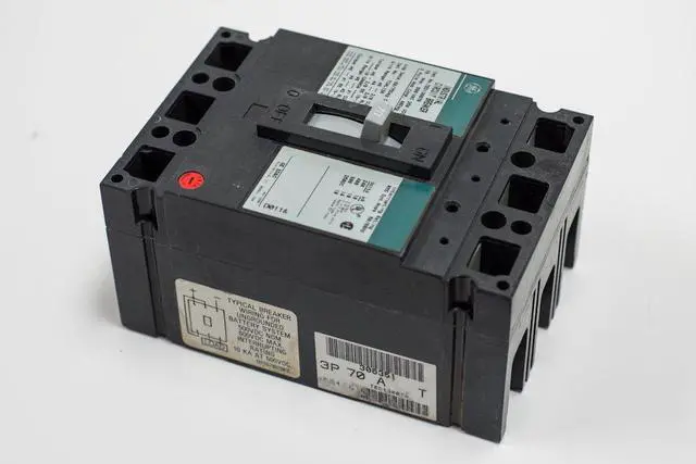 Alt view image 2 of 4 - GENERAL ELECTRIC THED136025WL Circuit Breaker,25A,3P,600VAC,THED