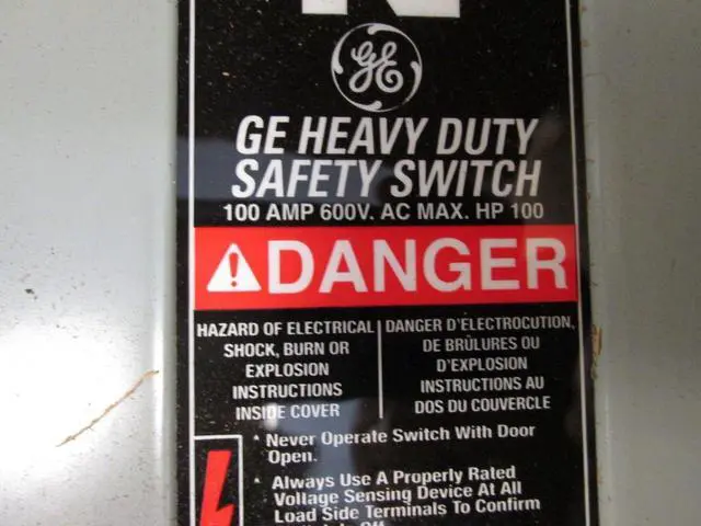 Alt view image 3 of 4 - GE THN3363 100A 600V 3P Non-Fuse Heavy Duty Indoor Switch