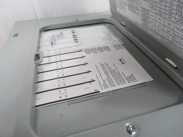 Alt view image 4 of 7 - LOAD CTR MAIN LUG 125A