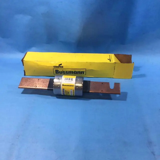 Alt view image 5 of 7 - Cooper Bussmann LPS-RK-225SP Low-Peak Dual Element Time Delay Fuse