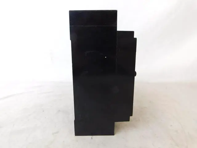 Alt view image 4 of 7 - SCHNEIDER ELECTRIC 240-Volt 225-Amp QDL32225 Molded Case Circuit Breaker 600V 20A