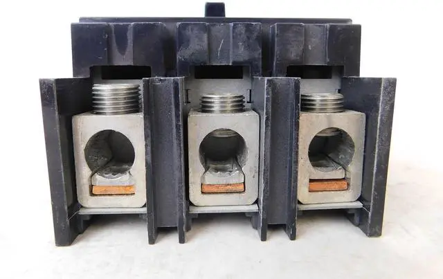 Alt view image 7 of 7 - SCHNEIDER ELECTRIC 240-Volt 225-Amp QDL32225 Molded Case Circuit Breaker 600V 20A