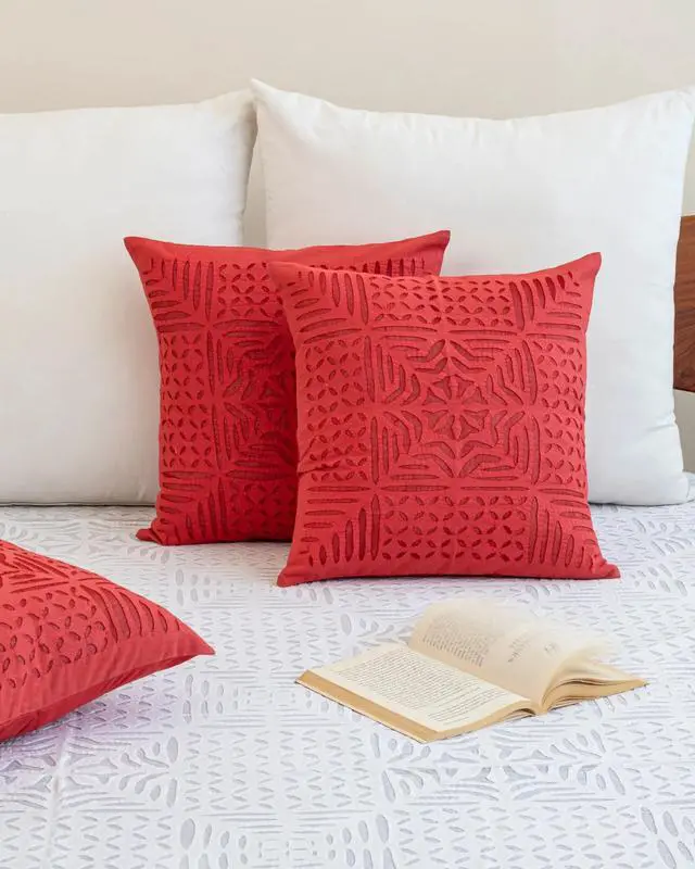 Main image of Expobazaar Cushion Cover Applique Gulchand Design, Set Of 2