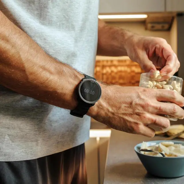Alt view image 5 of 5 - Polar Vantage M3 -Smart Multi-Sport Watch