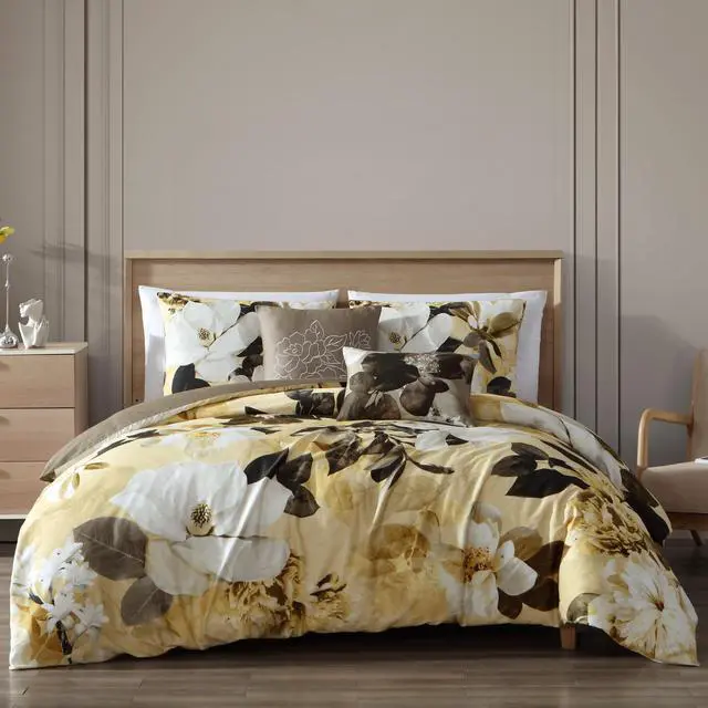 Alt view image 3 of 7 - Bebejan Magnolia 100% Cotton Sateen 5 Piece King Size Reversible Comforter Set