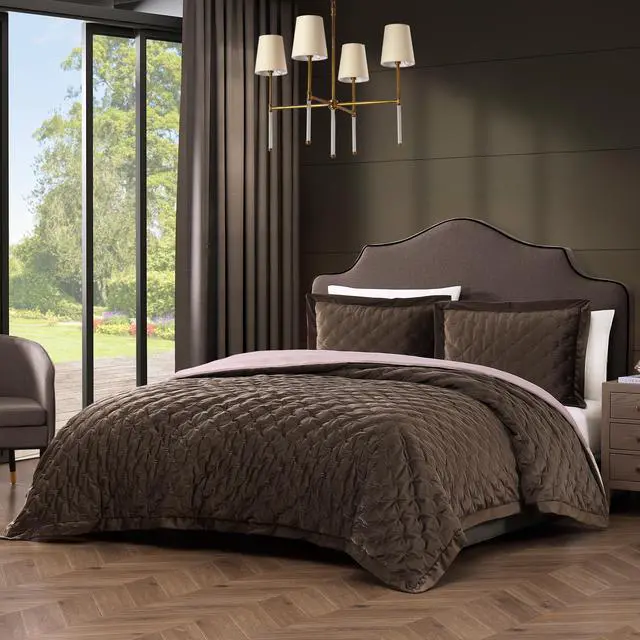 Alt view image 2 of 5 - Bebejan 3 Piece Velvet Comforter Set King Size Comforter Set