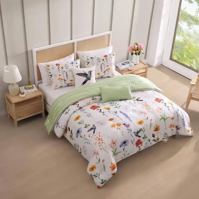 Alt view image 3 of 7 - Bebejan Fresh Cut Flowers 100% Cotton Sateen 5 Piece Reversible Comforter Set