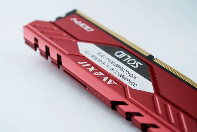 Alt view image 4 of 4 - Avexir DDR4 8GB (1x8GB) 3200MHz (PC4-25600) 288-pin CL22 1.2V UDIMM Desktop Memory Module RAM SOLID RED