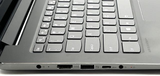 Alt view image 7 of 7 - Lenovo - idea pad 530S-14IKB - 2K Touchscreen Laptop - Intel Core i7-8550U - 16GB RAM - MX150 - 512GB SSD - Gray - 81EU00G7US - Good Condition