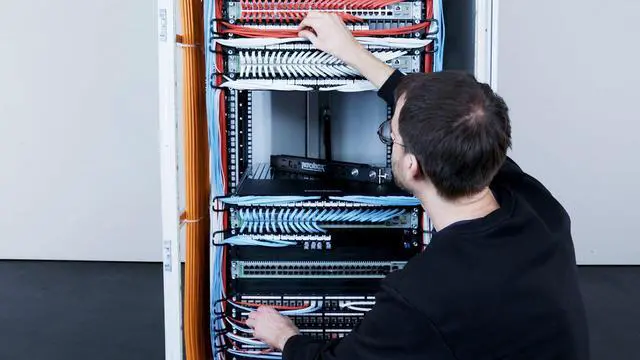 Alt view image 3 of 5 - PATCHBOX(r) 365 Cat.6a - 24-Port Patch Panel with Retractable Cable Management System for 19" Racks, Includes Flat 10GB Network Cables for Easy Network and Server Rack Setup (UTP, Violet, 0.8m / 8RU)