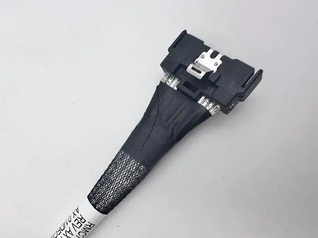 Alt view image 4 of 5 - eShinreal High Speed SAS MCIO 8i to MCIO 8i Cable