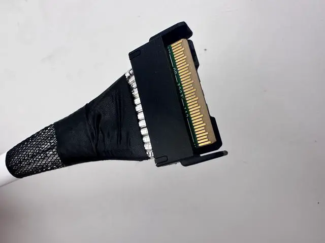 Alt view image 3 of 5 - eShinreal High Speed SAS MCIO 8i to MCIO 8i Cable