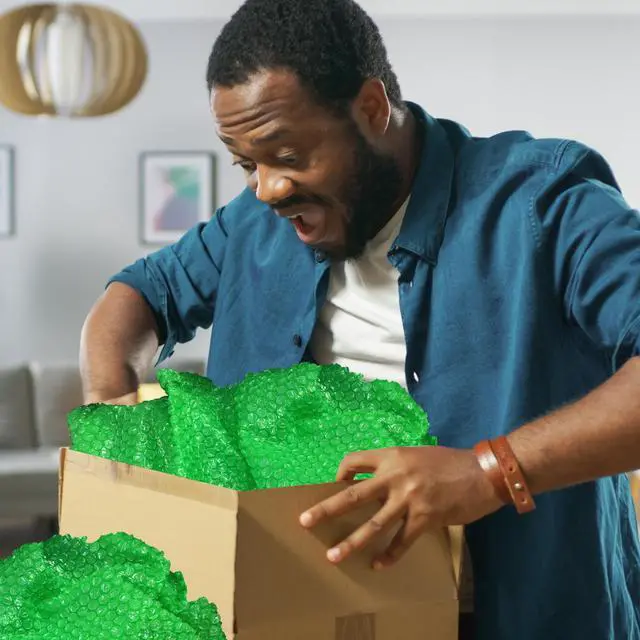 Alt view image 7 of 7 - UBMOVE Green Bubble Small 3/16" 12" Wide-175-Feet Perforated Every 12"