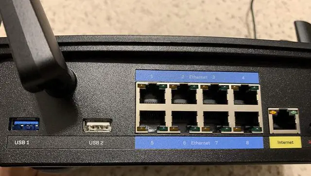 Alt view image 7 of 7 - Linksys WiFi 5 Router, Tri-Band, 3,000 Sq. ft Coverage, 25+ Devices, Speeds up to (AC5400) 5.4Gbps - EA9500
