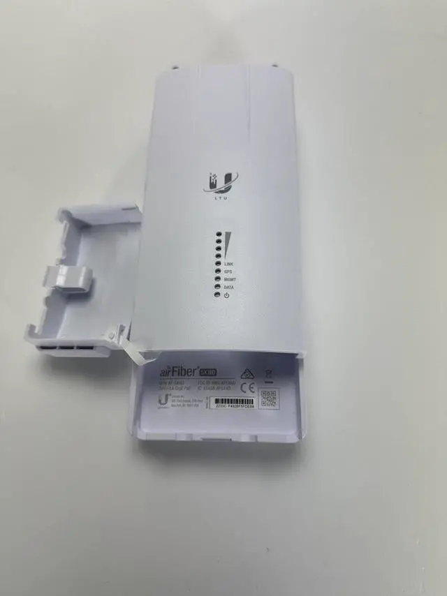 Alt view image 7 of 7 - Ubiquiti Network AF-5XHD US 5GHz airFiberX PtP 1Gbps Radio WISP Backhaul Performance