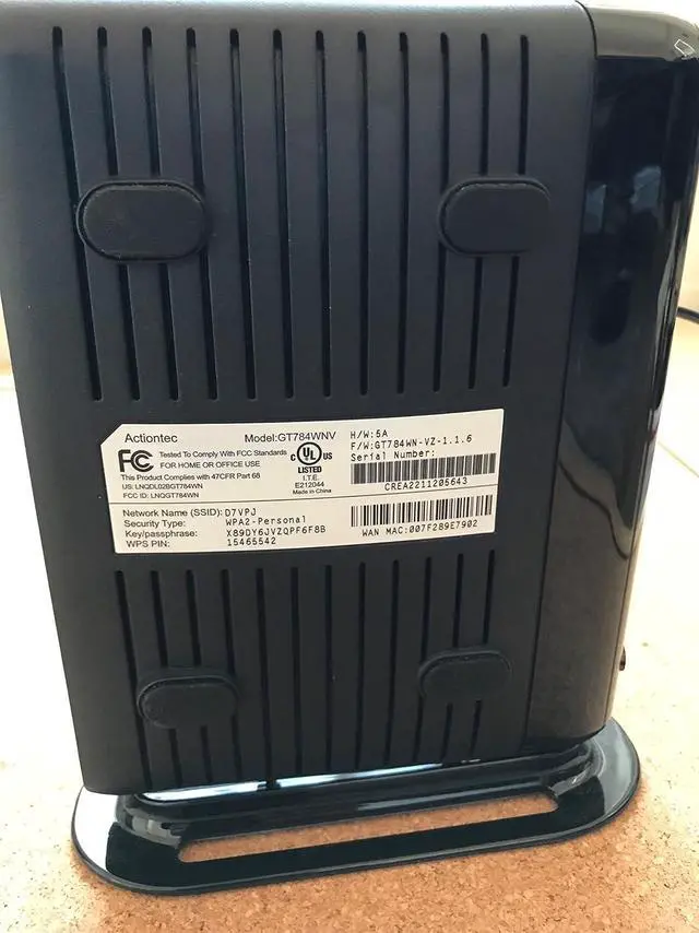 Alt view image 4 of 4 - Actiontec Verizon High Speed Internet DSL Wireless N Modem and Router (GT784WNV)