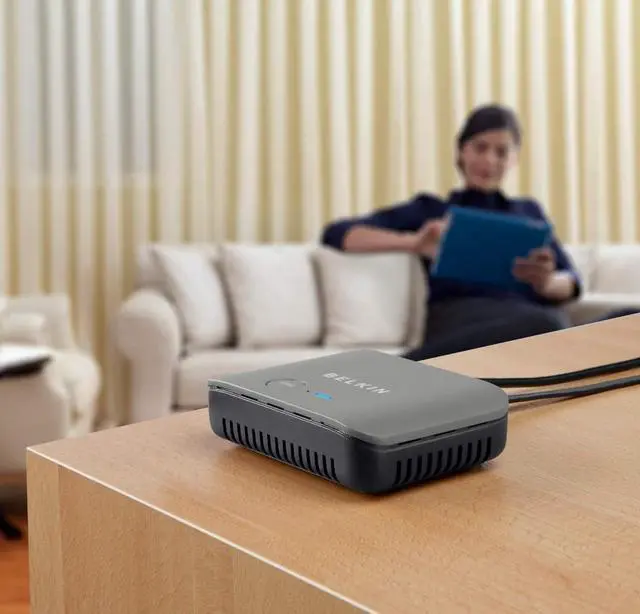 Alt view image 3 of 3 - Belkin Travel Dual Band Wireless N Router (Latest Generation)