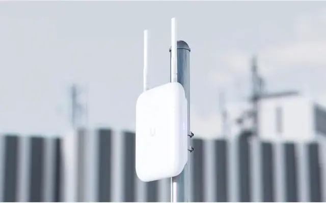 Alt view image 2 of 6 - AP UBIQUITI U7-Outdoor UNIFI Punto ACCESO WIFI7